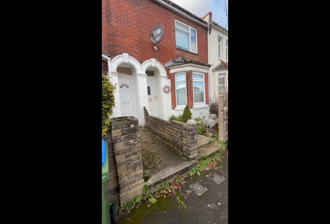 Spacious 3 Bedroom HMO for Rent Main Photo