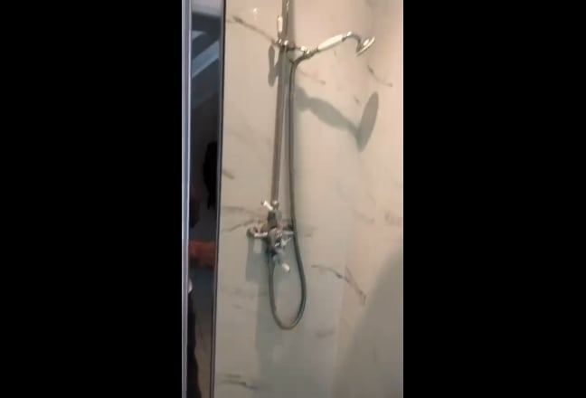 *Lovely 5-Bedroom Property in Hainault* Main Photo