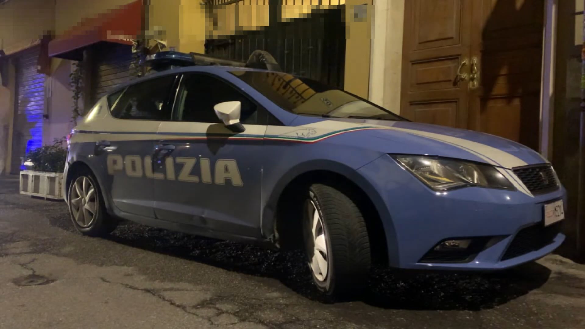 Doppia rapina in centro a Bologna, denunciati un 17enne e un 19enne
