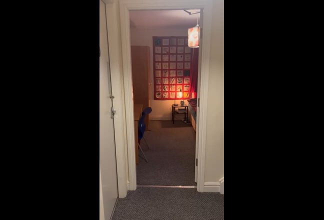 &pound;133 (Including Bills) per Week Shared Girls House Main Photo