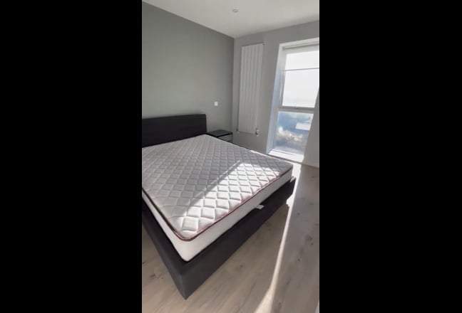 Room with bathroom, 2 min to Blackhorse station Main Photo