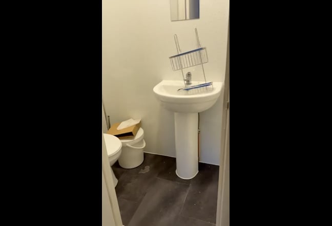 Newly Refurbished En-Suite |Bills Included  Main Photo