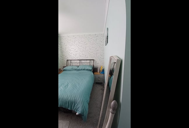 Double furnished Bedroom Main Photo