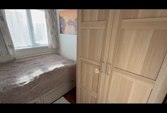 Single Room Available Main Photo