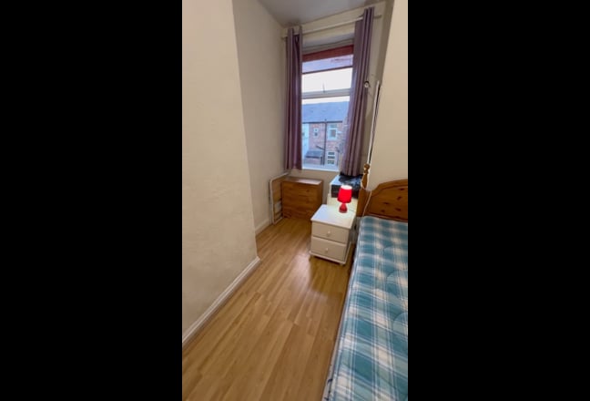 🎉 New Year, New Room! Easy Move In. DSR/Plab Main Photo