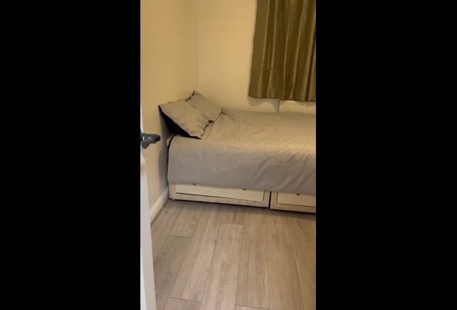 1 double room ensuite for rent  Main Photo