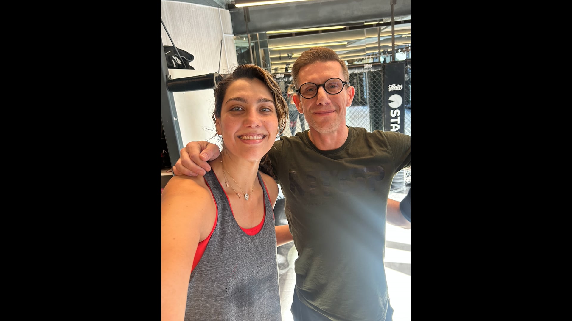 Dania Akeel - Pro Dakar Driver