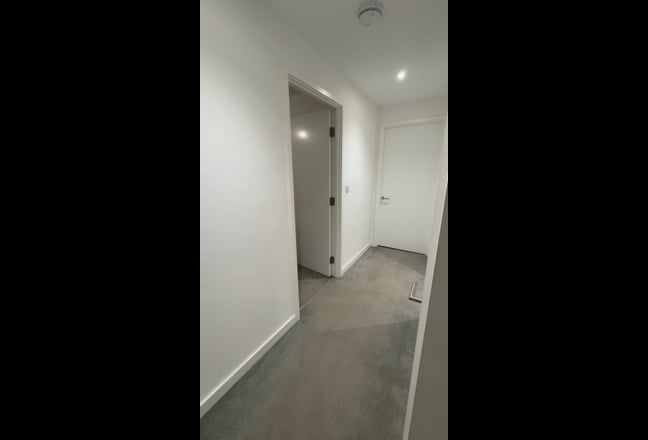 Room for Rent in Large 2 Bed Apartment in Salford Main Photo