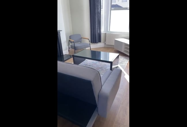 House for rent in Thornton Heath Main Photo