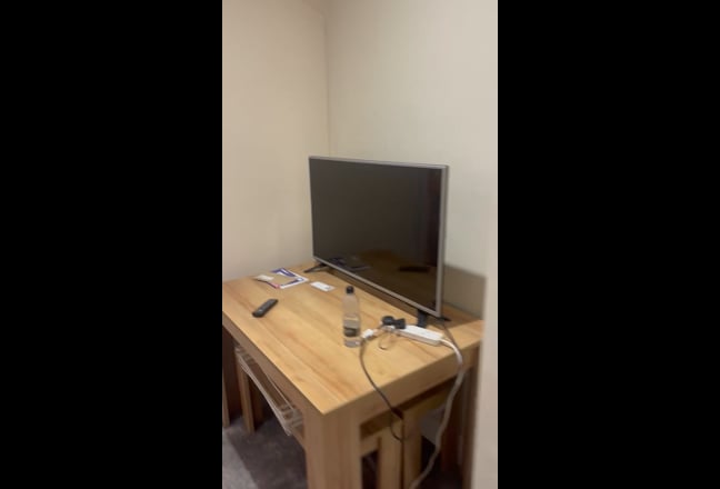 Spacious Double in peaceful Earlsfield flat  Main Photo