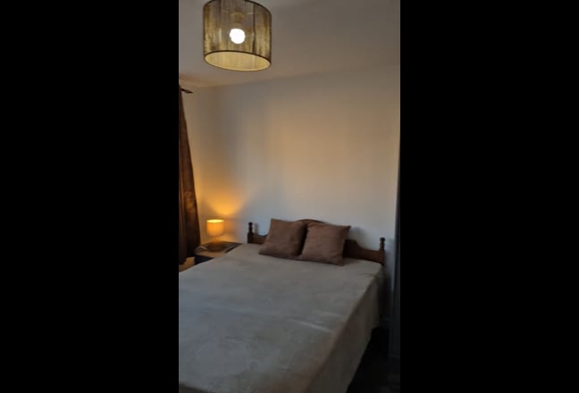 Sudbury Hill newly decorated bright large room Main Photo