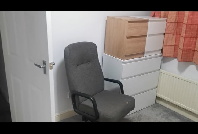 Single room for rent in Grays  Main Photo