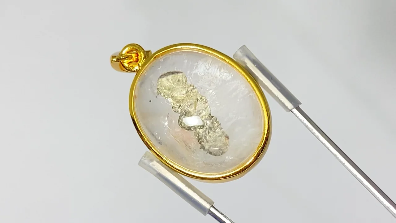 動画】【1点もの】パイライトインクォーツ ペンダントトップ 18KGP製