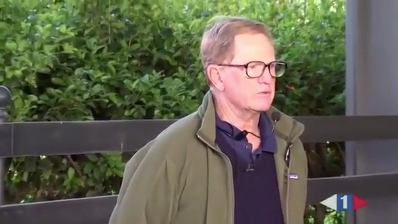 Leaning on the Bit, counter canter, flying changes with Dr. Ulf Moller