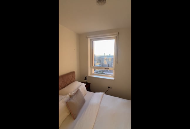 Double bedroom Elephant Park - Elephant & Castle Main Photo