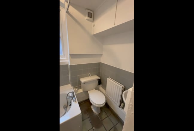 Delightful One Bed Flat In Prime Location Main Photo