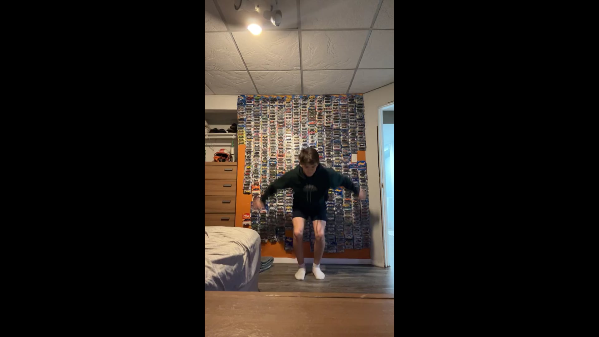 Watch PurpleShift athlete's Vertical Jump: Verified