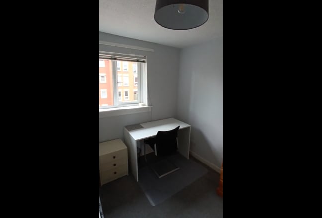 Spacious room close to Glasgow Green (Bridgeton) Main Photo