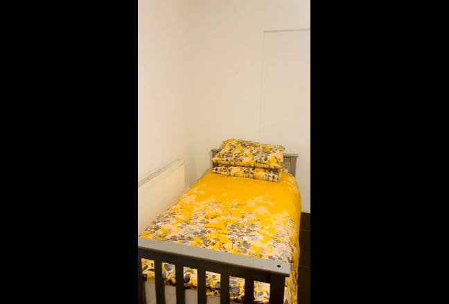Northolt - Double Room for Rent  Main Photo