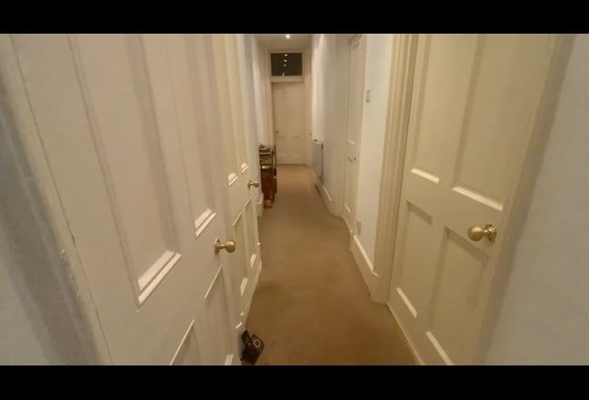 Room in Convent garden  Main Photo