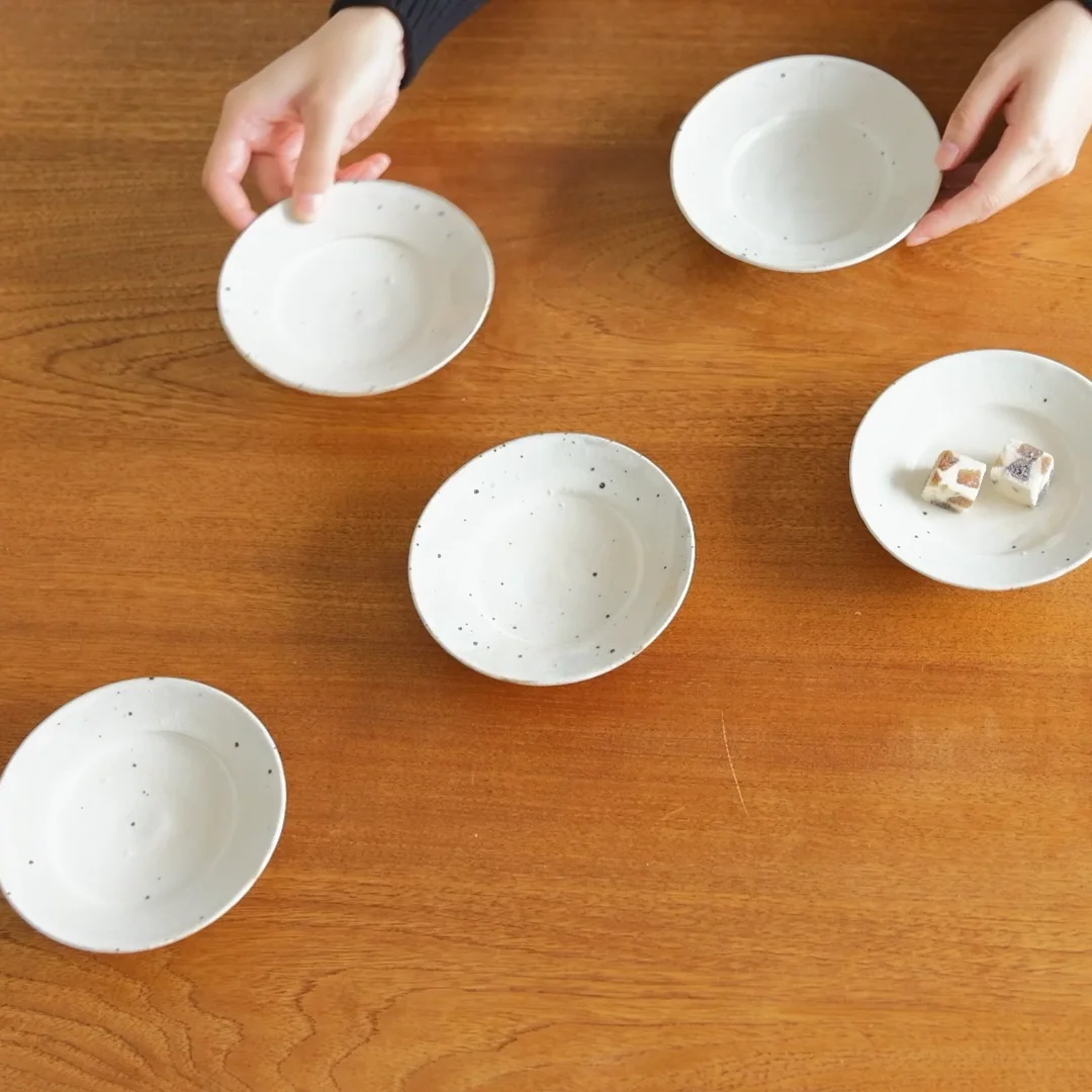 粉引小皿 - 隆太窯 - weeksdays