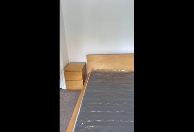 Large double room Patcham BN1 8LB Main Photo