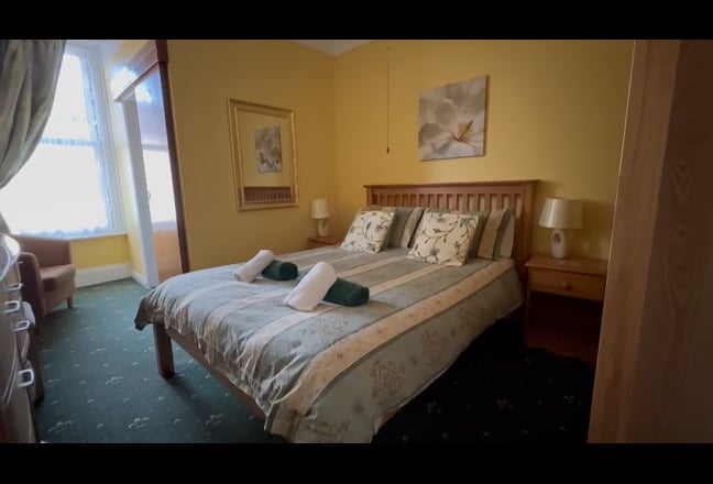 Ensuite double room in a House, Bridge Road, TQ2 Main Photo