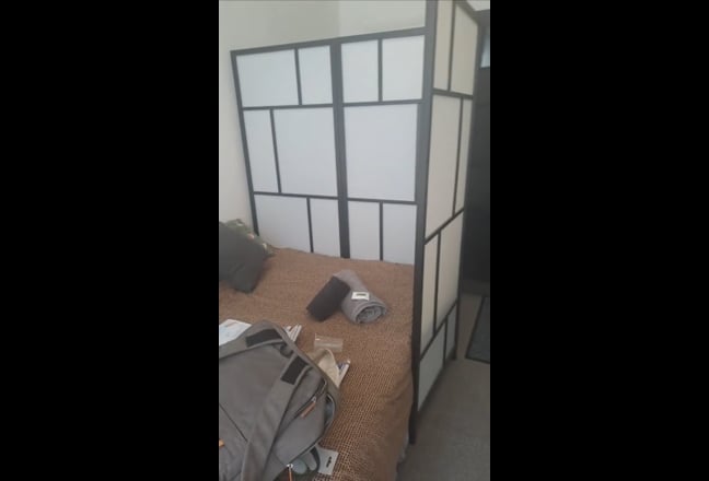 Flat suitable for Student Couple Main Photo