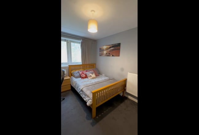 Battersea Park Main Photo