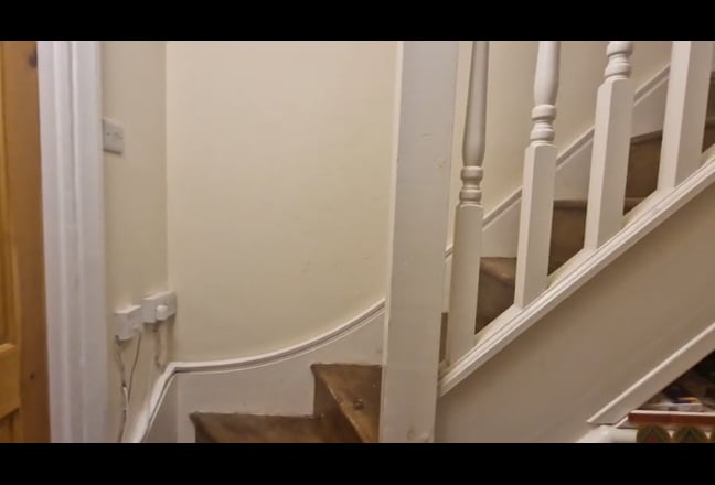 Self-Contained Studio / Ensuite with Kitchen  Main Photo