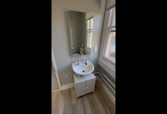 Stunning Victorian 8 bed all Ensuite House Share Main Photo