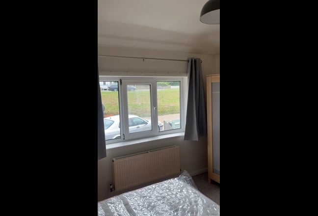 Double room available Patcham BN1  Main Photo