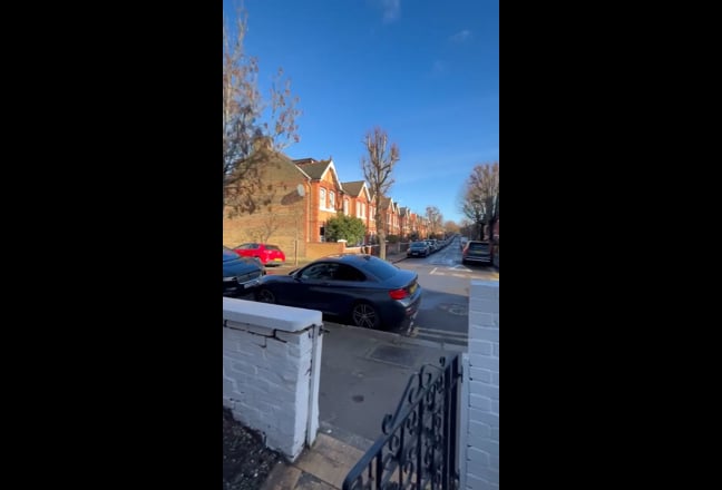 6 Ensuites in Newly Refurbished Home - Northfields Main Photo