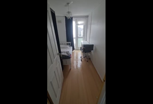 *2 Spacious* Room* Central London* With Sofa & TV Main Photo