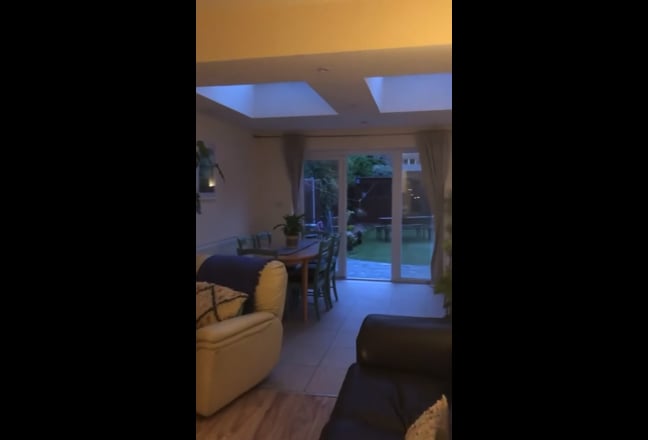 Double room in sociable young professional house Main Photo