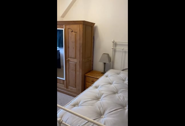 Video 1: Bedroom for rent