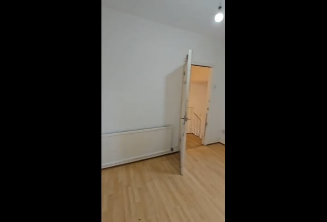 🏡 2 Double Bedrooms for Rent Main Photo