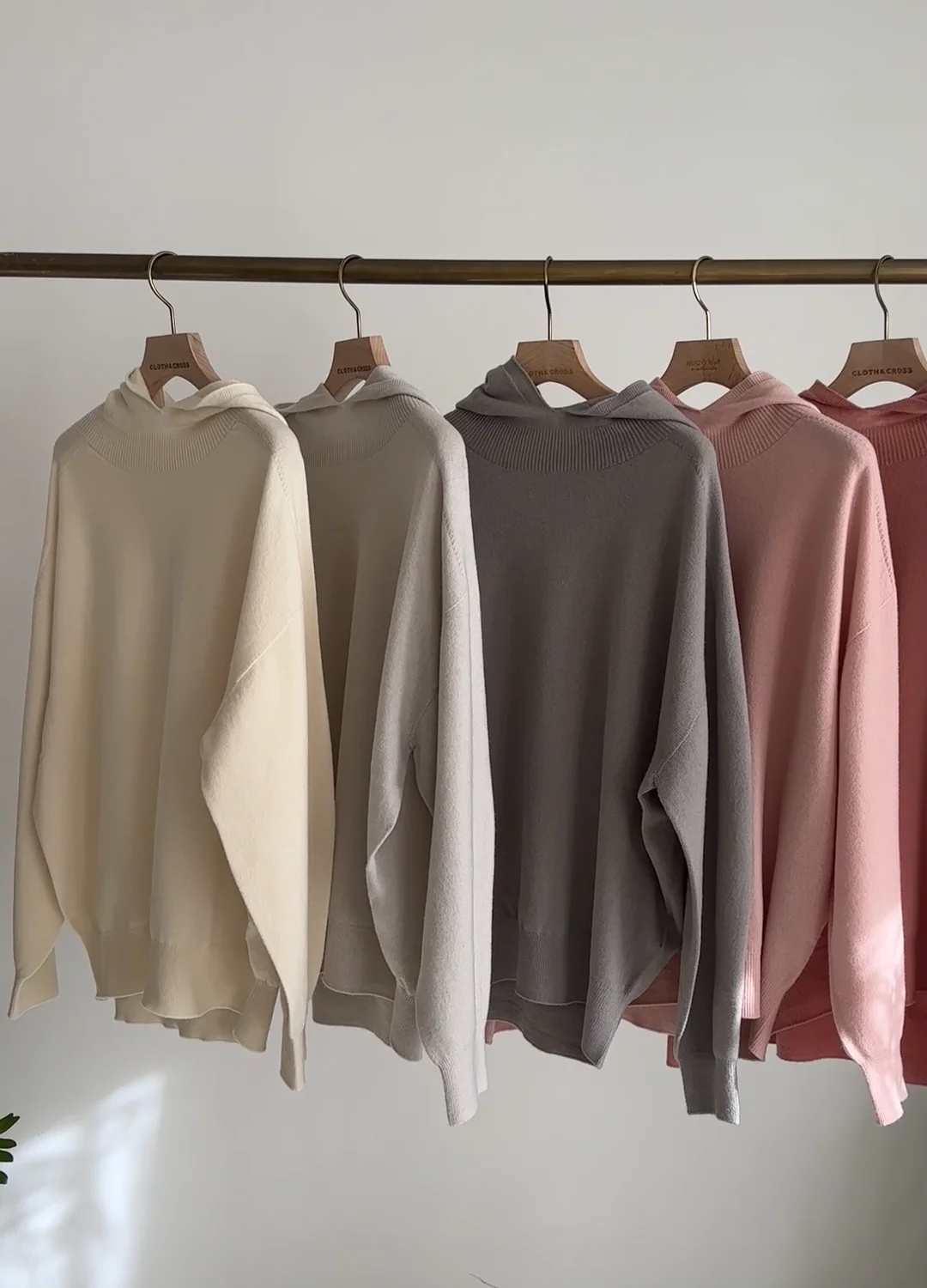 ホールガーメントニットフーディー | HUG O WaR ONLINE STORE