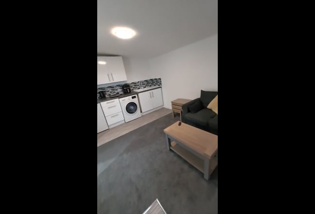 Self Contained 1 bed Studio  Main Photo