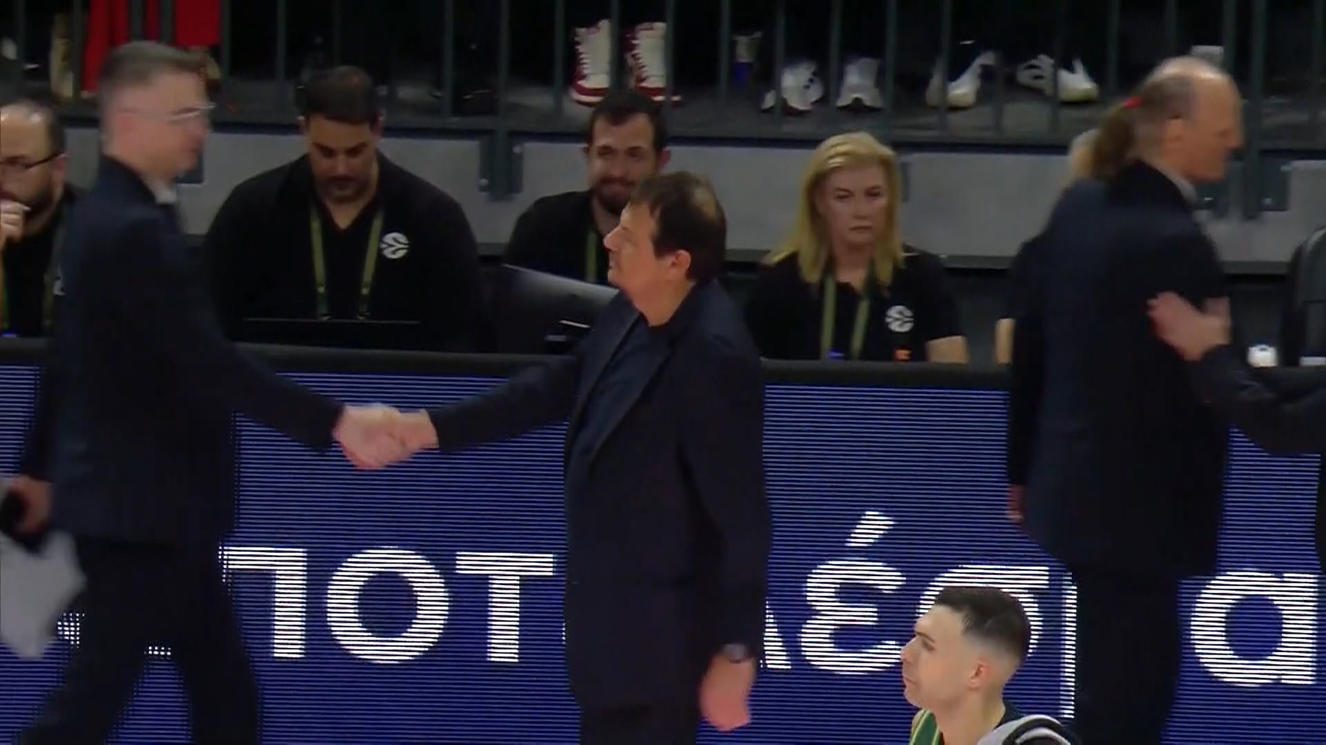 La Virtus cade ad Atene contro un gran Panathinaikos