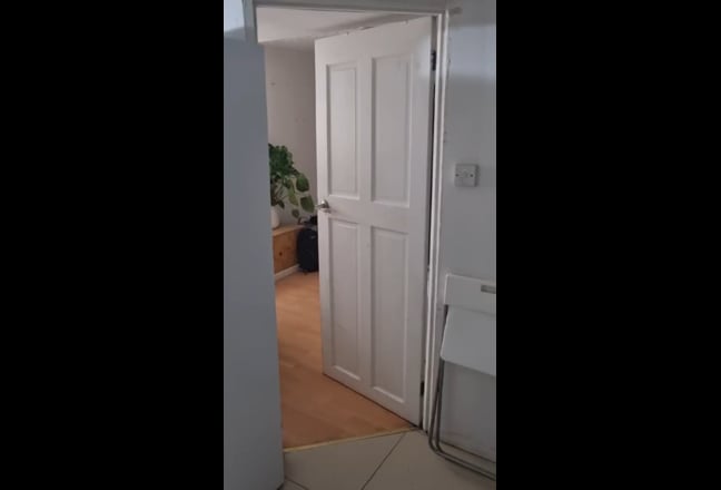 Unbeatable location - right behind station Main Photo