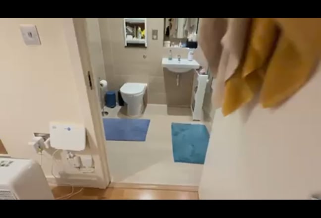 Fantastic 2 bedroom apartment flat located in N7  Main Photo