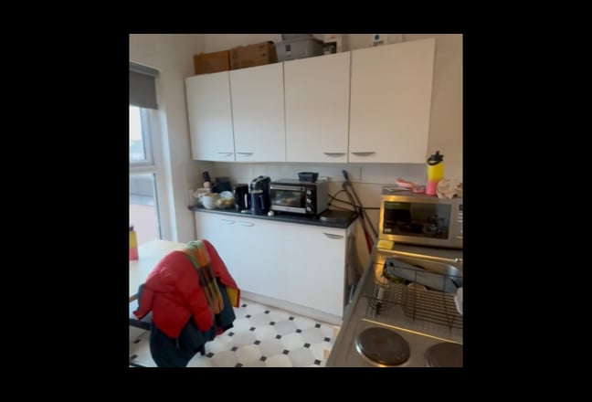 Studio Apartment - Smithdown Main Photo