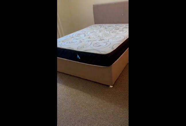 Double room available for Female lodger Main Photo