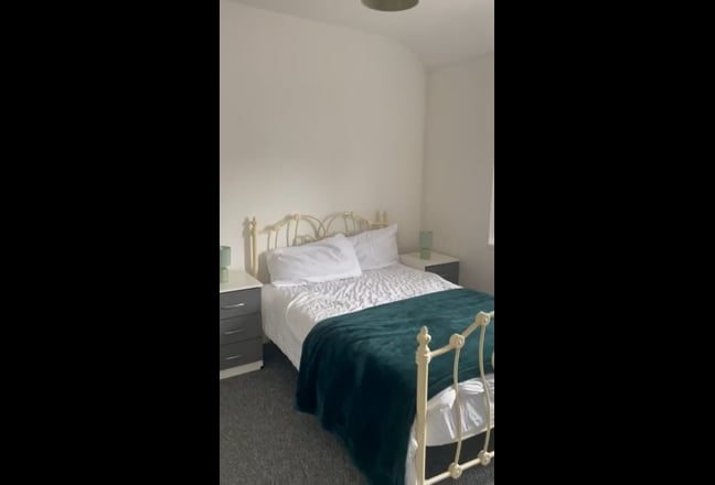 🔥 Amazing newly renovated 4 bed house🔥 Main Photo