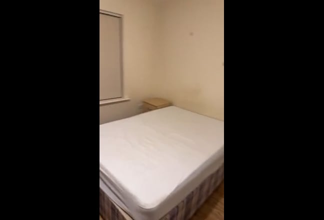 1 double bedroom Main Photo