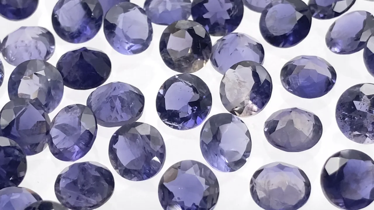 宝石質アイオライト AAA ルース ラウンドファセットカット6×6mm 3粒