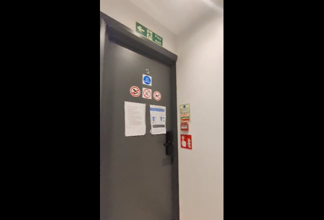 5* Studio in Watford Monica Close Main Photo