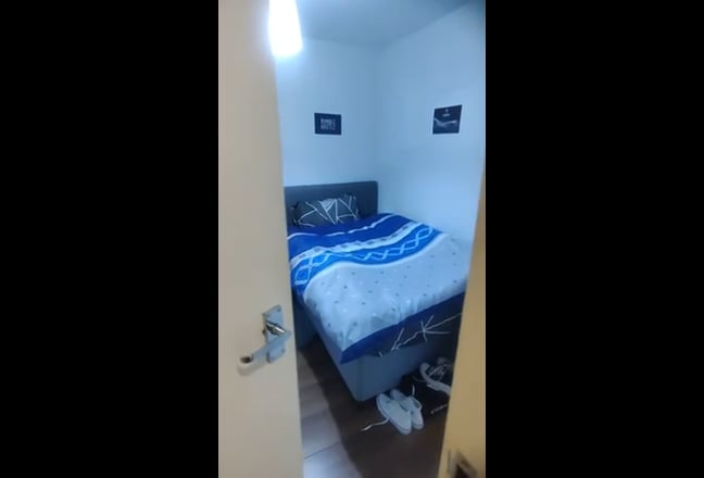 Furnished Room Available in Spacious 3BHK Duplex Main Photo