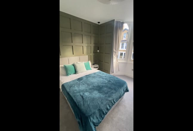 Scarborough -  Stunning En-Suite Room Main Photo